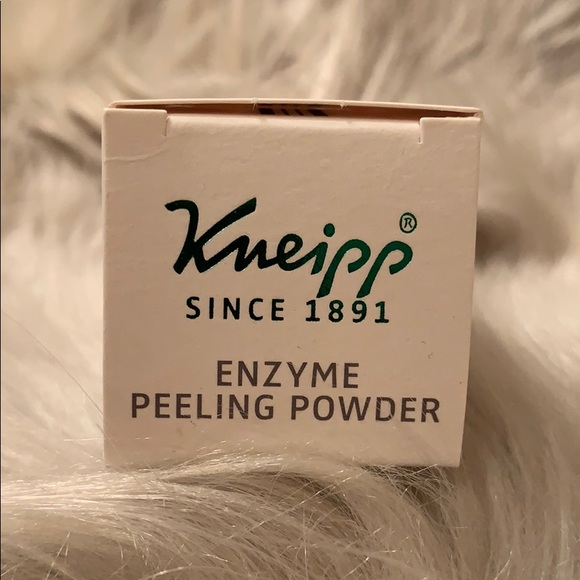Kneipp Enzyme Peeling Powder - Picture 5 of 6